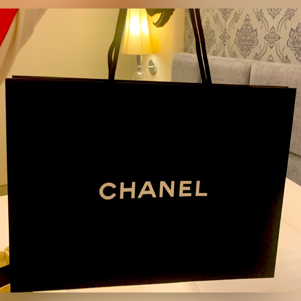 Chanel Bran New Condition This Season Color . Must Have!